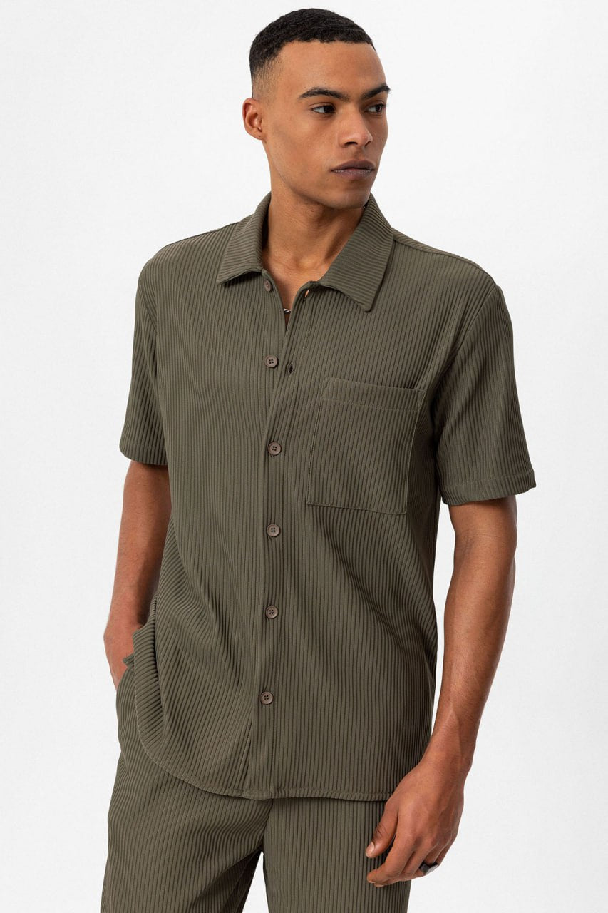 Ribbed Short Sleeve Men's Shirt