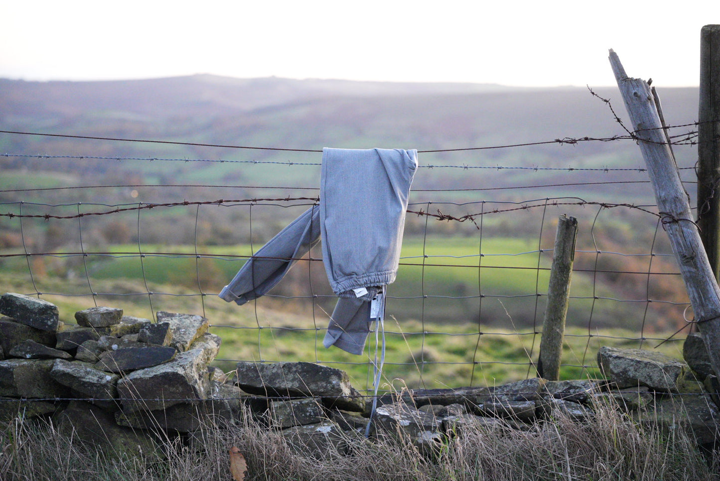 Elastic Waist Pleated Men's Trousers