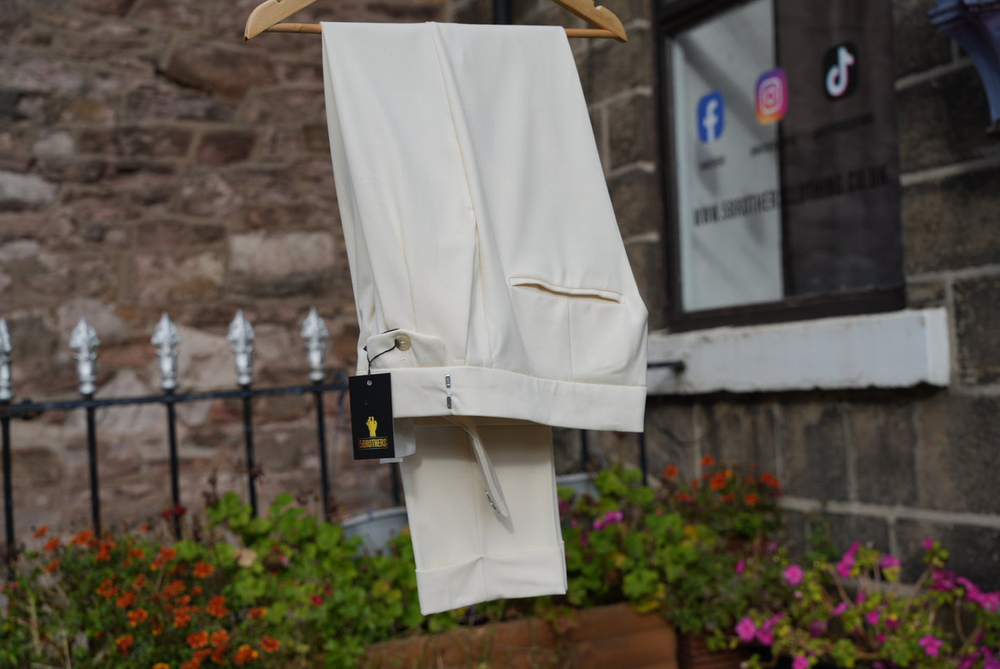 High Waist Pleated Trousers